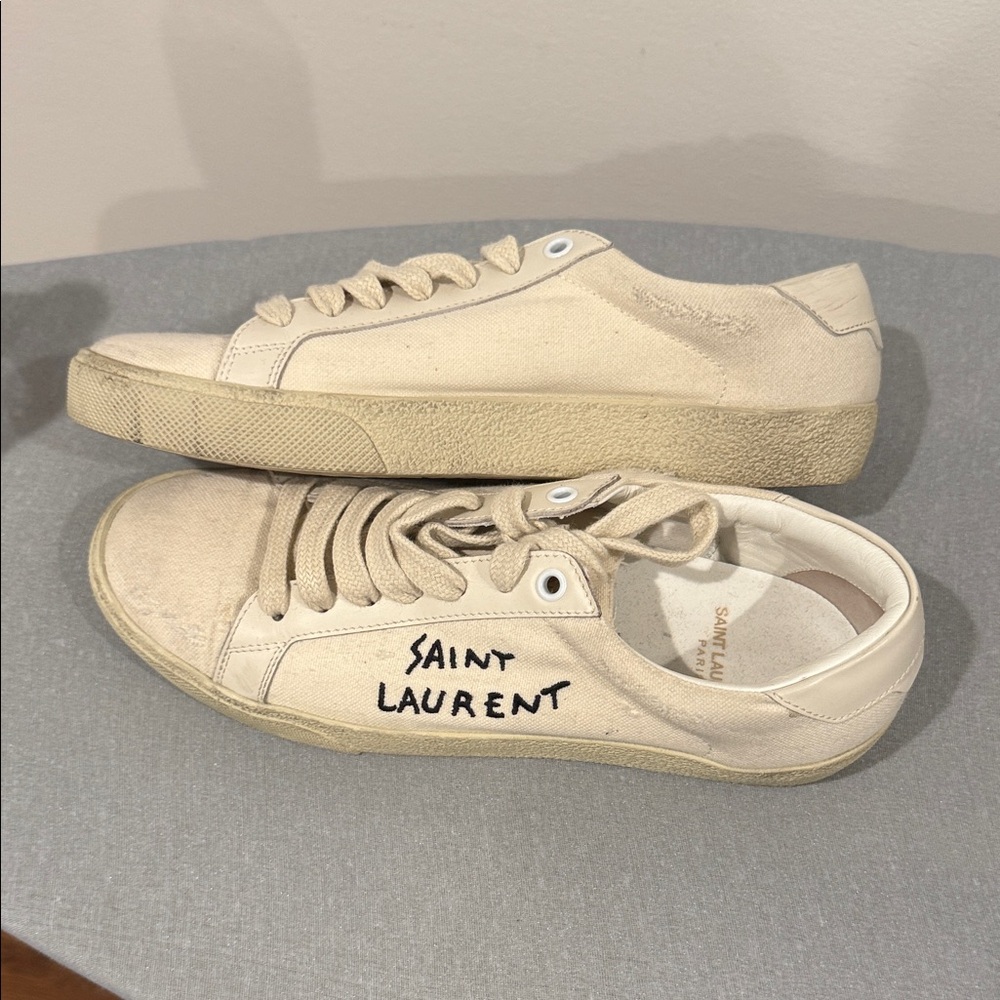 Saint Laurent Women's Beige Sneakers